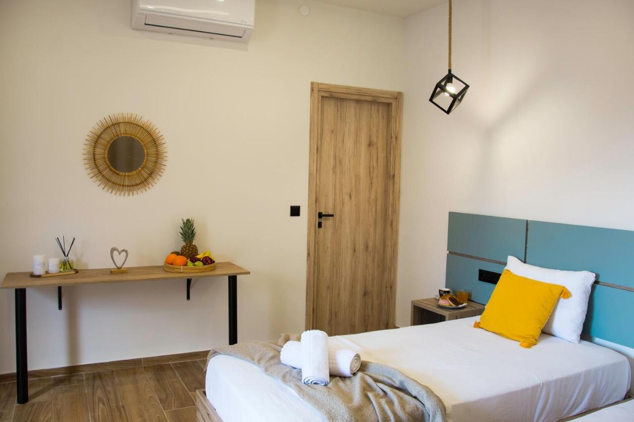 Big Max Guesthouse Kavos Luaran gambar