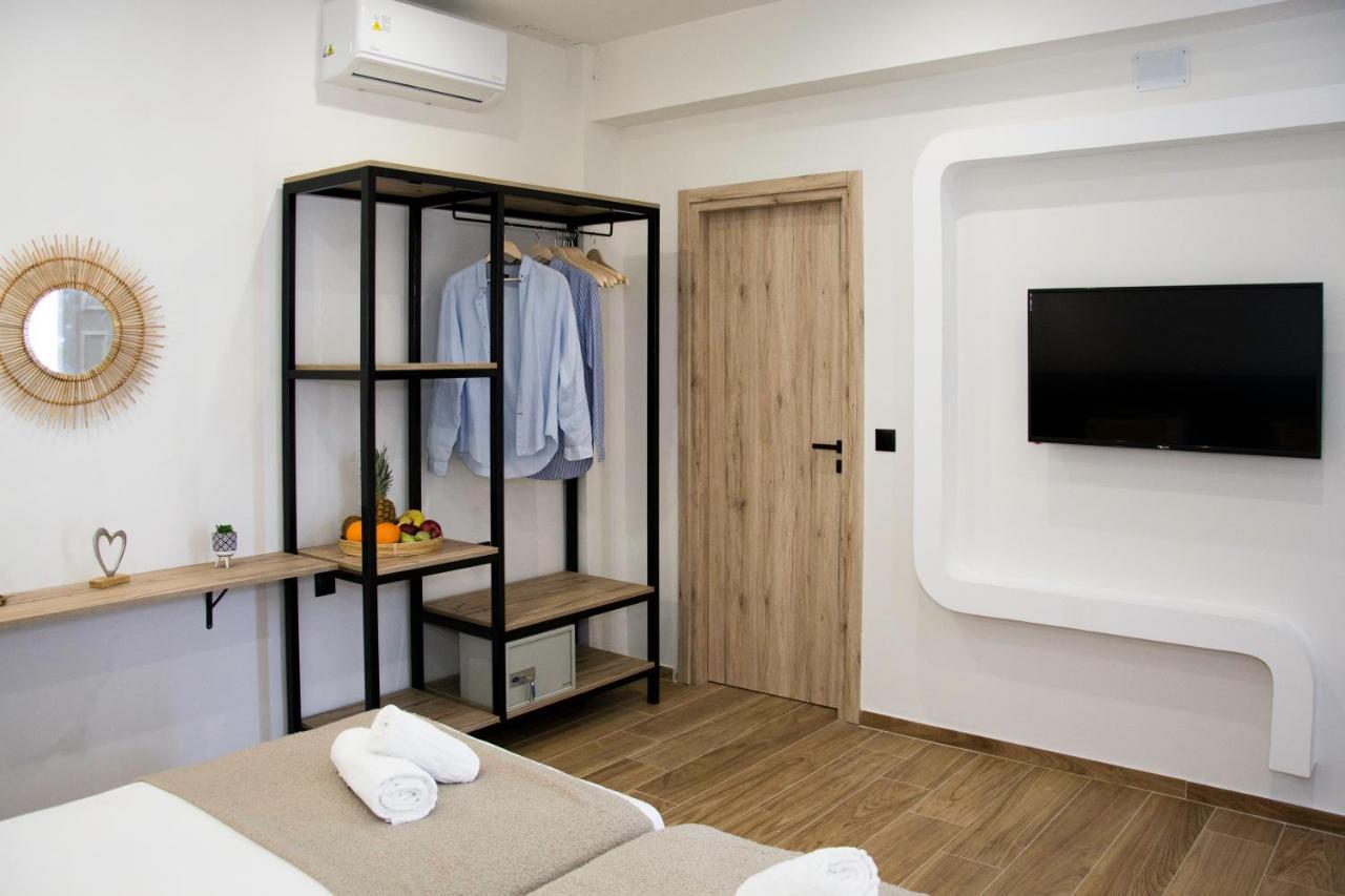 Big Max Guesthouse Kavos Luaran gambar